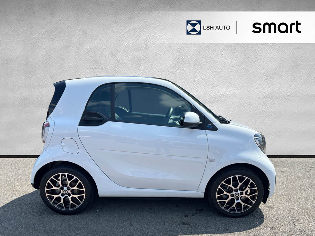 Smart Fortwo Coupe 60Kw Eq Prime Exclusive 17Kwh 22Kwch White #3
