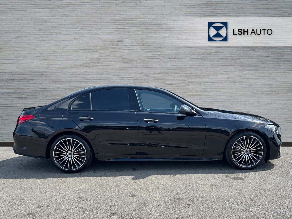 Mercedes-Benz C Class C200 Amg Line Premium Plus 9G-tronic Black #3