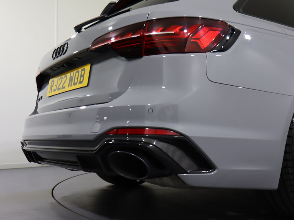 Audi RS4 2022 2.9 Tfsi V6 Vorsprung Estate Tiptr Red #8