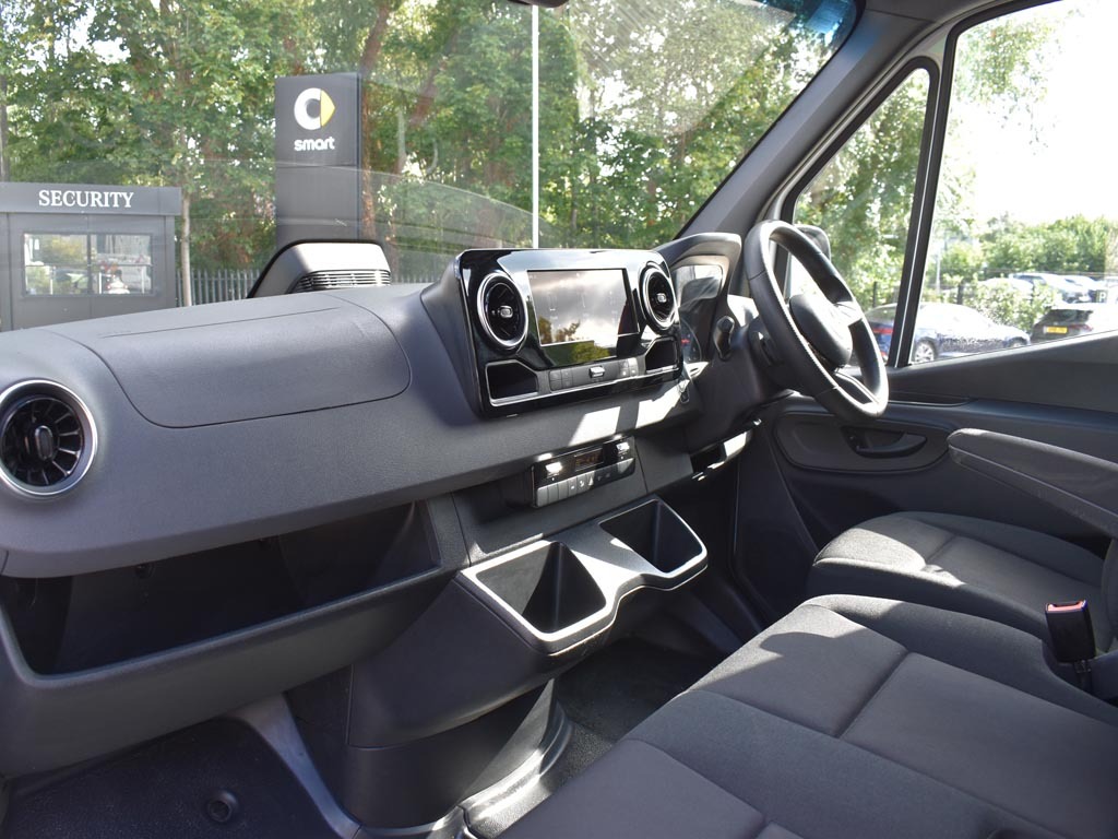 Mercedes-Benz Sprinter 3.5T L2 H2 Pro Van 9G-tronic KR25LGU White #3