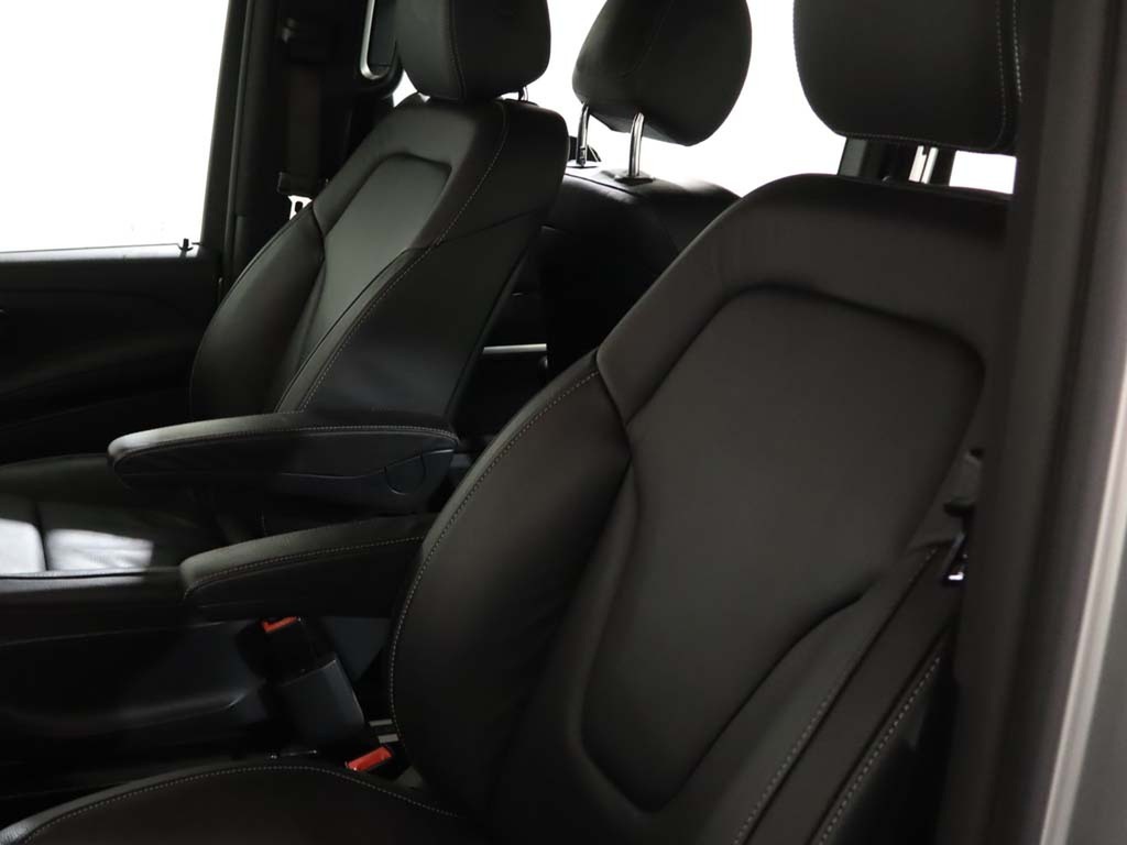Mercedes-Benz EQV Eqv 300 Sport Premium Grey #18