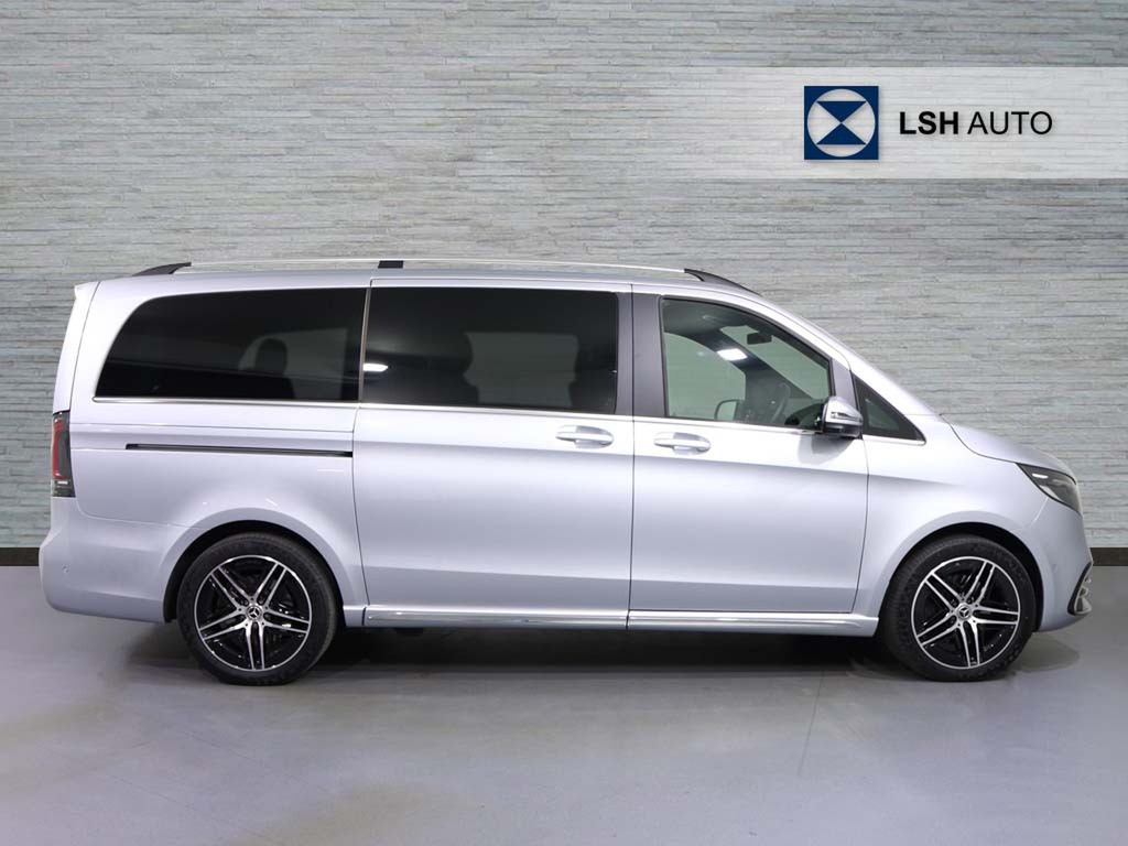 Mercedes-Benz V Class V300 D Premium Amg Line 9G-tronic Long7 St KP75FZA Silver #3