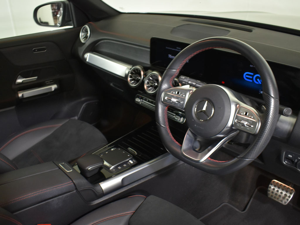 Mercedes-Benz EQB Eqb 300 Amg Line Premium 4Matic Black #24
