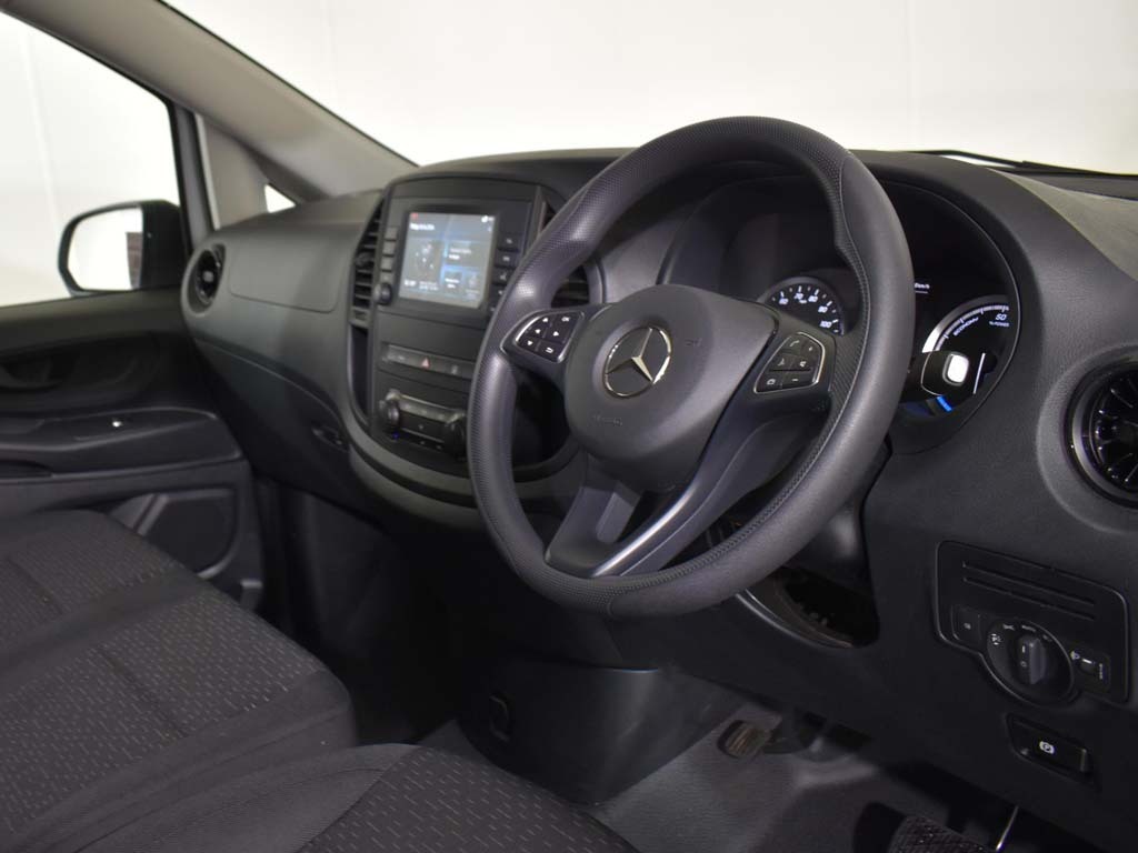 Mercedes-Benz eVito 116 E 66Kwh Premium Fwd L2 Black #14
