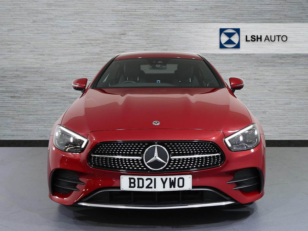 Mercedes-Benz E Class E220d Amg Line Premium 9G-tronic Red #4
