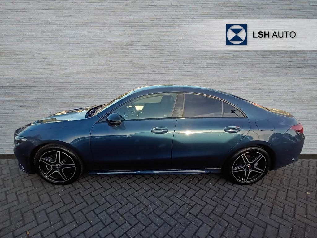 Mercedes-Benz CLA Class Cla 200 Amg Line Executive Tip Blue #3