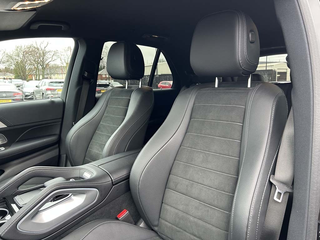 Mercedes-Benz GLE Class 300D 4Matic Amg Line Prem 9G-tronic 7 St 202 Grey #42