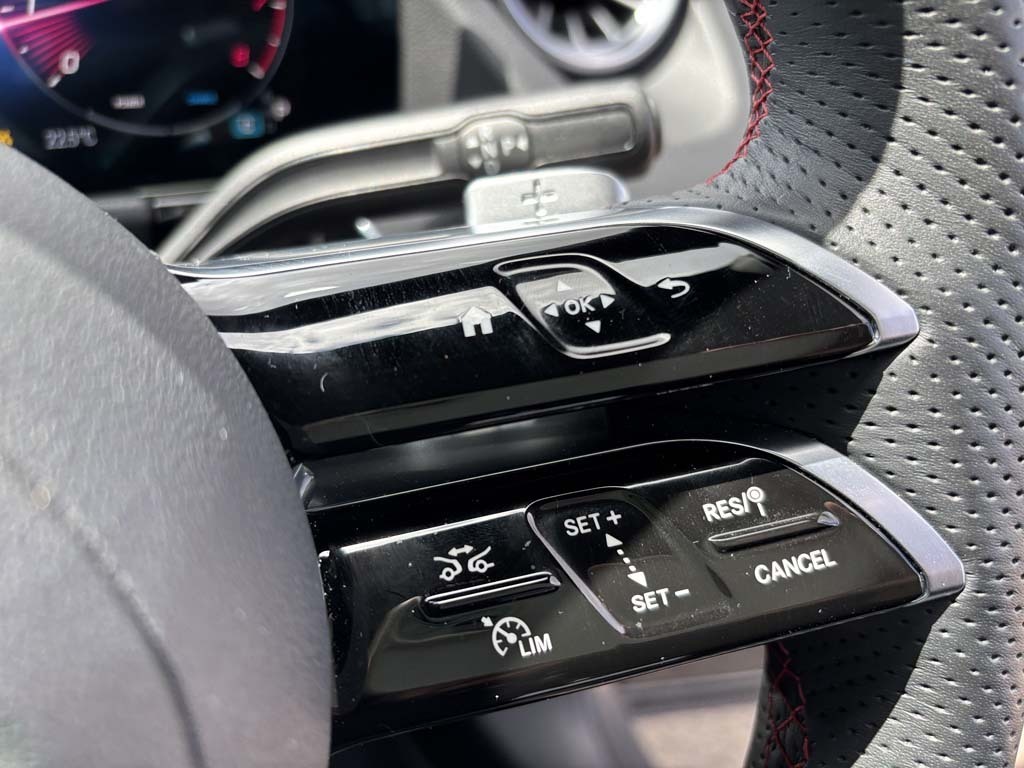 Mercedes-Benz GLA Class 1.3 Gla180h Mhev Sport Edition Suv Hybr Grey #23