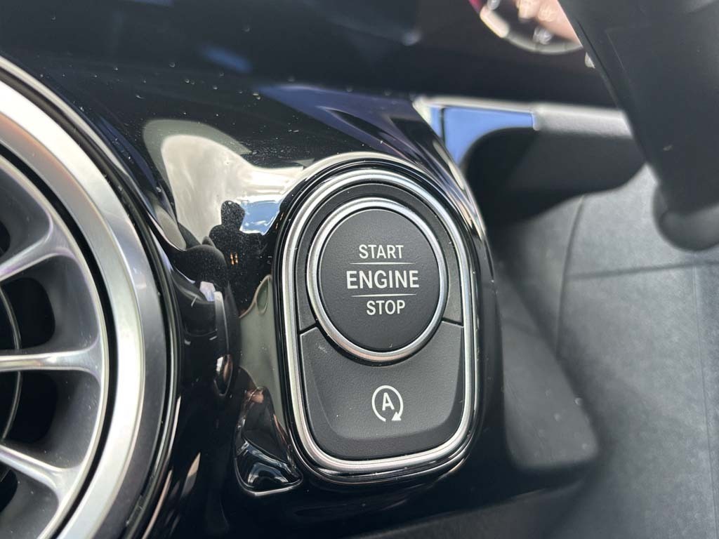 Mercedes-Benz GLA Class 1.3 Gla180h Mhev Sport Edition Suv Hybr Grey #49