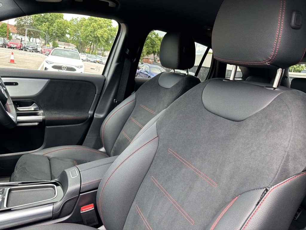 Mercedes-Benz GLA Class 1.3 Gla180h Mhev Sport Edition Suv Hybr Grey #37