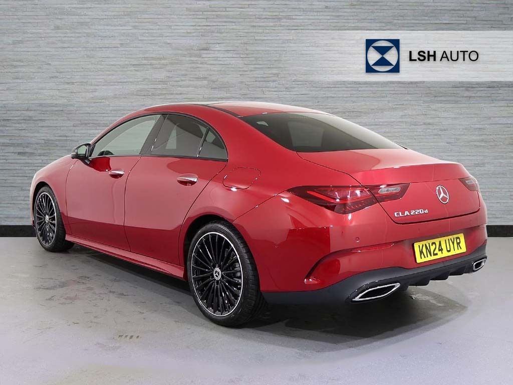 Mercedes-Benz CLA Class Cla 220D Amg Line Premium Plus Tip Red #2