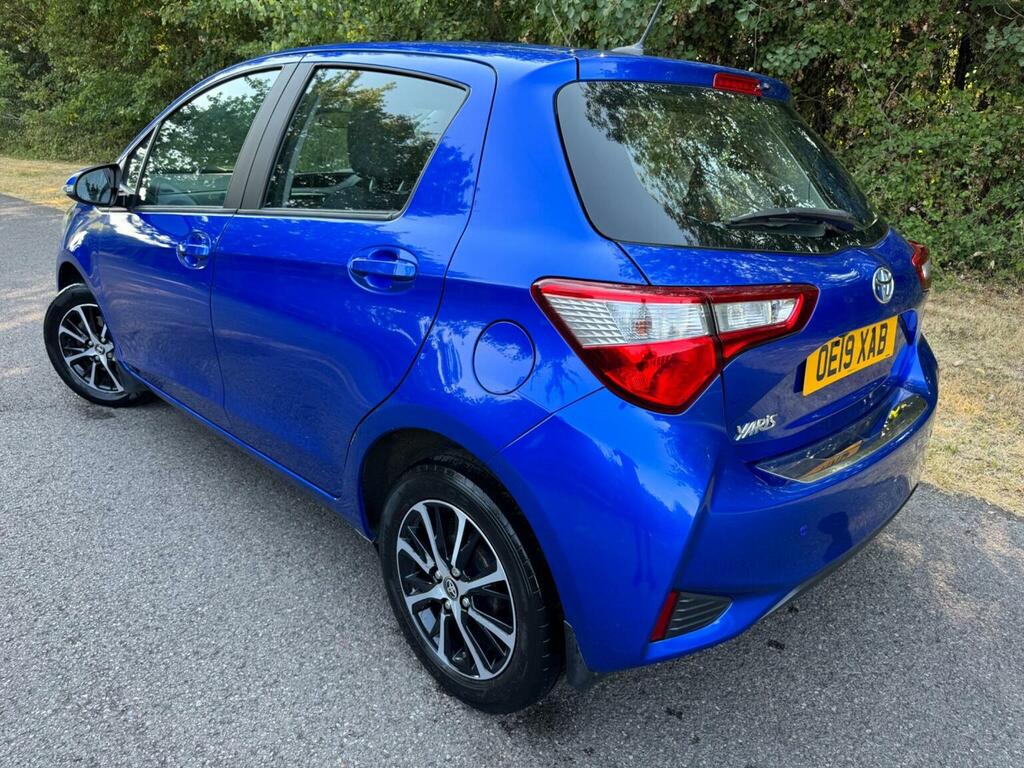 Toyota Yaris 1.5 Vvt-i Icon Tech Euro 6 Blue #5