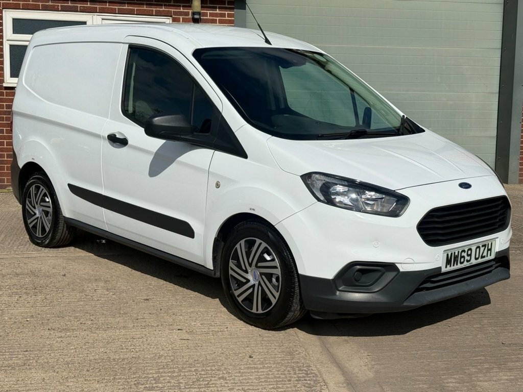 Ford Transit Courier 1.0 Ecoboost Leader Panel Van L1 White #2
