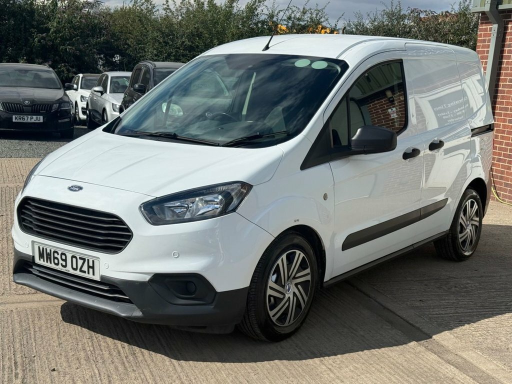 Ford Transit Courier 1.0 Ecoboost Leader Panel Van L1 White #4
