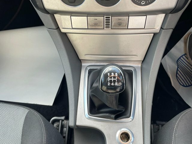 Ford Focus 1.6 Zetec Hatchback 161 Gkm, 9 Blue #21