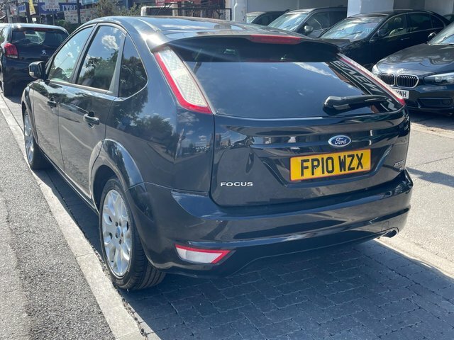 Ford Focus 1.6 Zetec Black #4