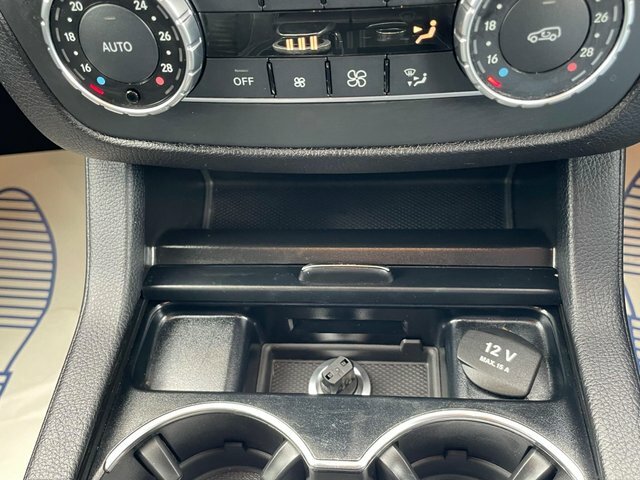 Mercedes-Benz GLE Class Amg Line Premium D 4Matic 4Wd Black #42