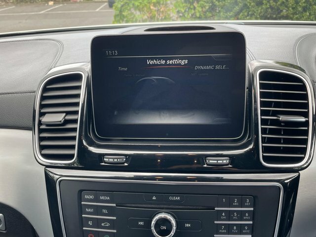 Mercedes-Benz GLE Class Amg Line Premium D 4Matic 4Wd Black #46