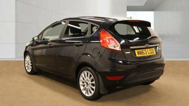 Ford Fiesta 1.0T Ecoboost Titanium X Black #3