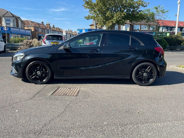 Mercedes-Benz A Class 1.5 A180d Amg Line Black #5