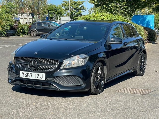 Mercedes-Benz A Class 1.5 A180d Amg Line Black #4