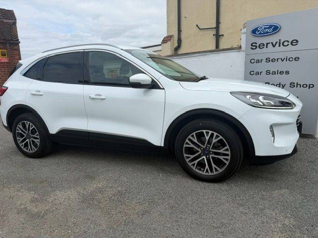 Ford Kuga 1.5 Ecoblue 120Ps Titanium Edition 8-Spd - 20 White #3