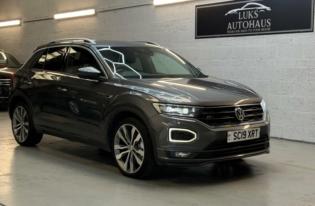Volkswagen T-Roc R-line Grey