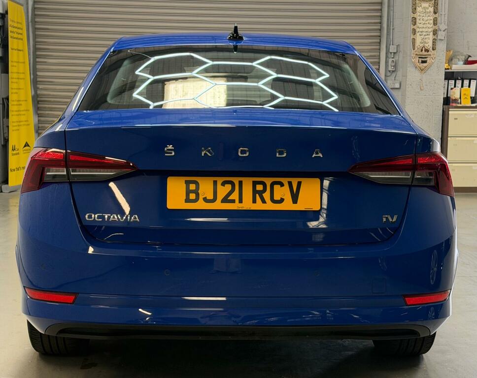 Skoda Octavia Se Technology Blue #4