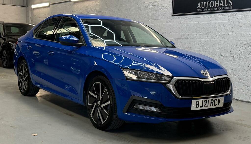 Skoda Octavia Se Technology Blue