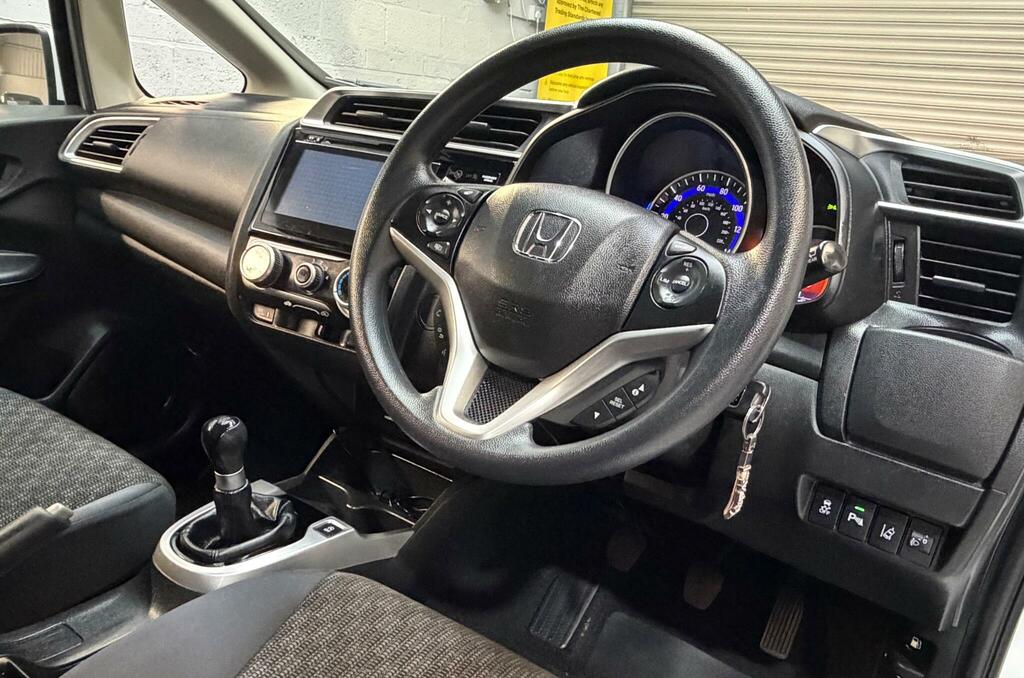 Honda Jazz Jazz 1.3 I-vtec Se Euro 6 Ss 1616 Honda Red #10