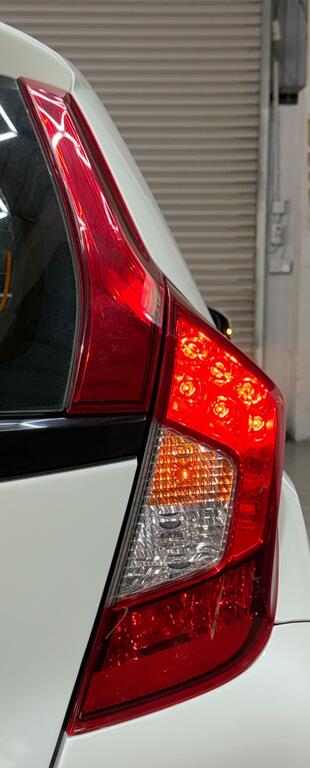 Honda Jazz Jazz 1.3 I-vtec Se Euro 6 Ss 1616 Honda Red #38