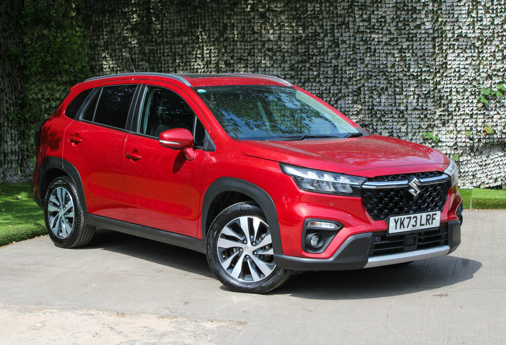Suzuki S Cross Ultra Allgrip Red
