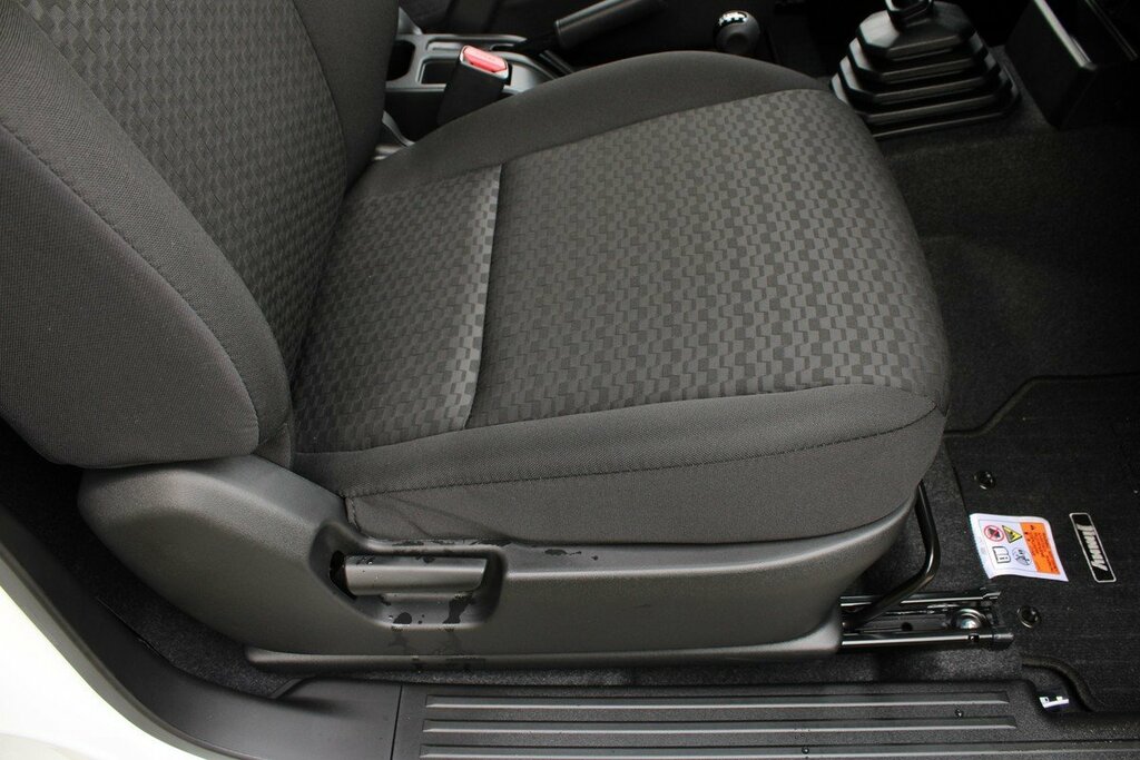 Suzuki Jimny 1.5 202473 4 Seats 4Wd Ulez Black #31