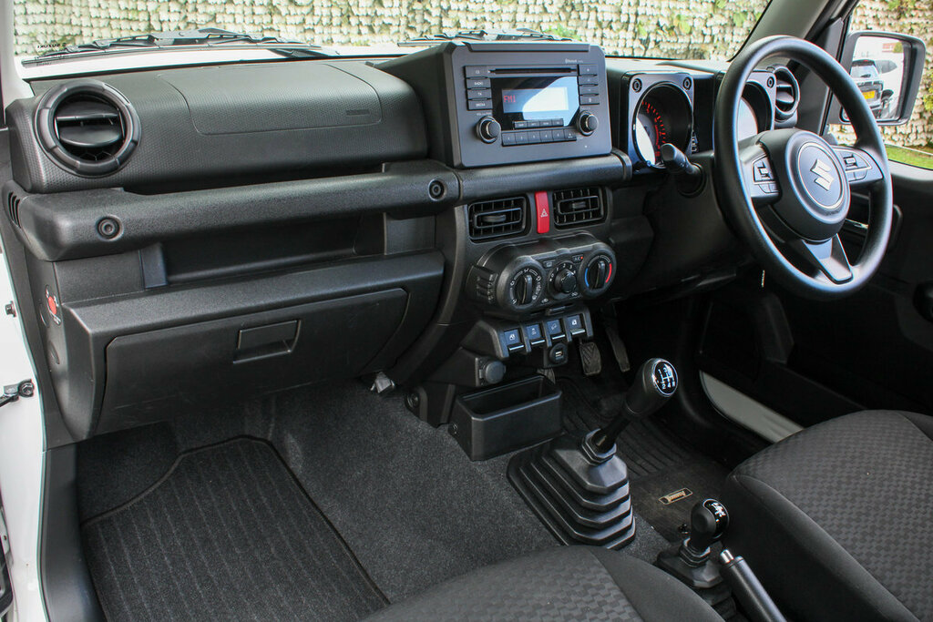 Suzuki Jimny 1.5 202473 4 Seats 4Wd Ulez Black #16