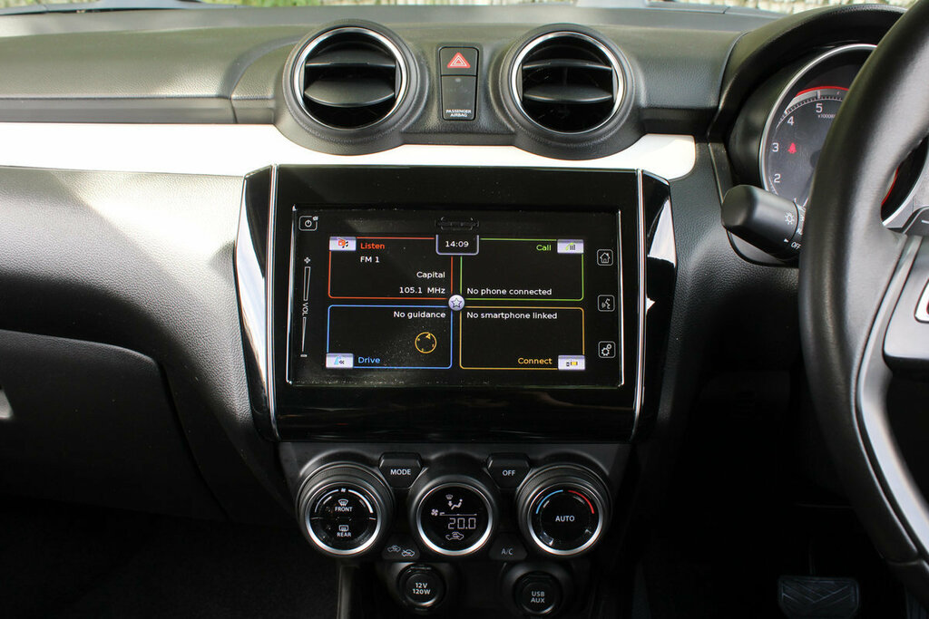 Suzuki Swift 1.2 Dualjet 83 12V Hybrid Sz-t Dab Radio #29