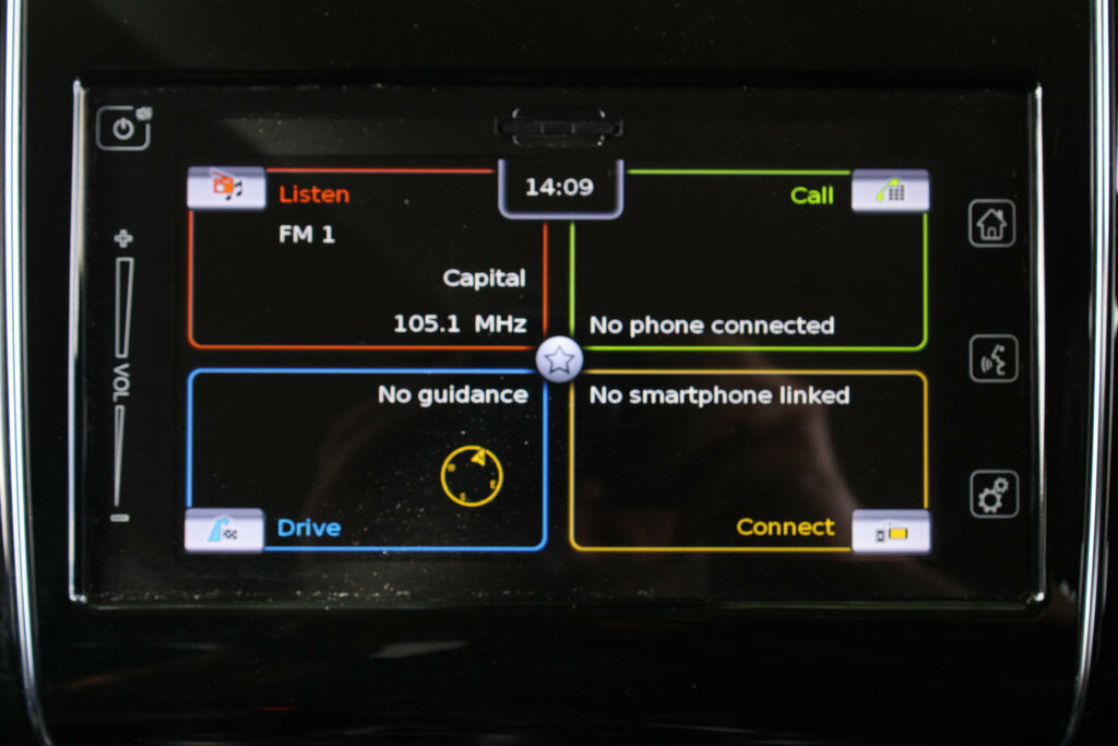 Suzuki Swift 1.2 Dualjet 83 12V Hybrid Sz-t Dab Radio #30