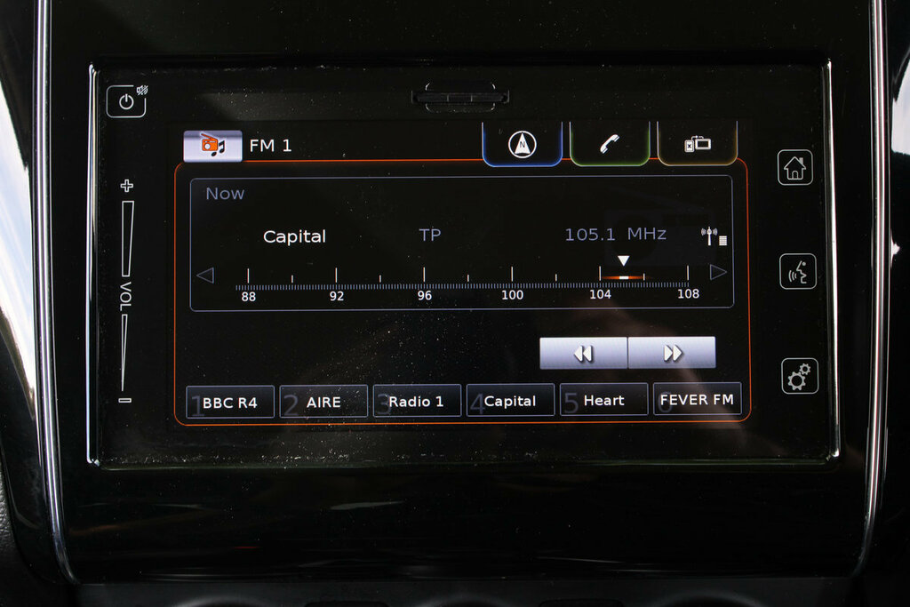 Suzuki Swift 1.2 Dualjet 83 12V Hybrid Sz-t Dab Radio #31