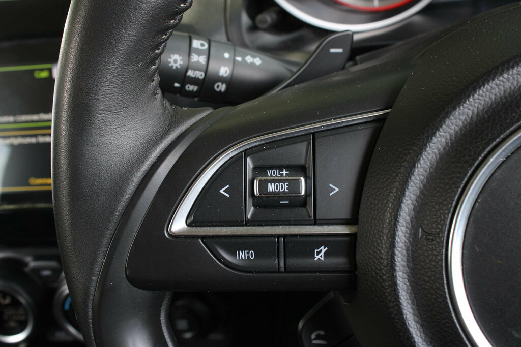 Suzuki Swift 1.2 Dualjet 83 12V Hybrid Sz-t Dab Radio #22