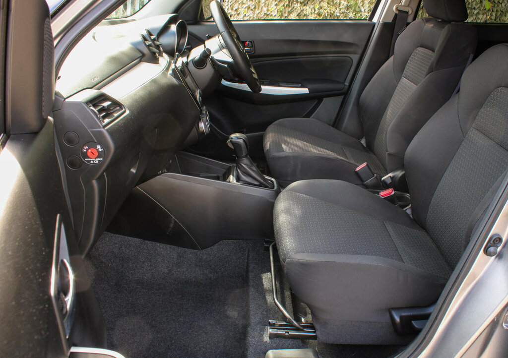 Suzuki Swift 1.2 Dualjet 83 12V Hybrid Sz-t Dab Radio #40