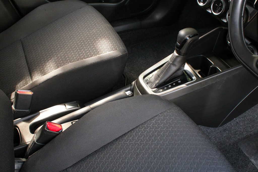 Suzuki Swift 1.2 Dualjet 83 12V Hybrid Sz-t Dab Radio #36