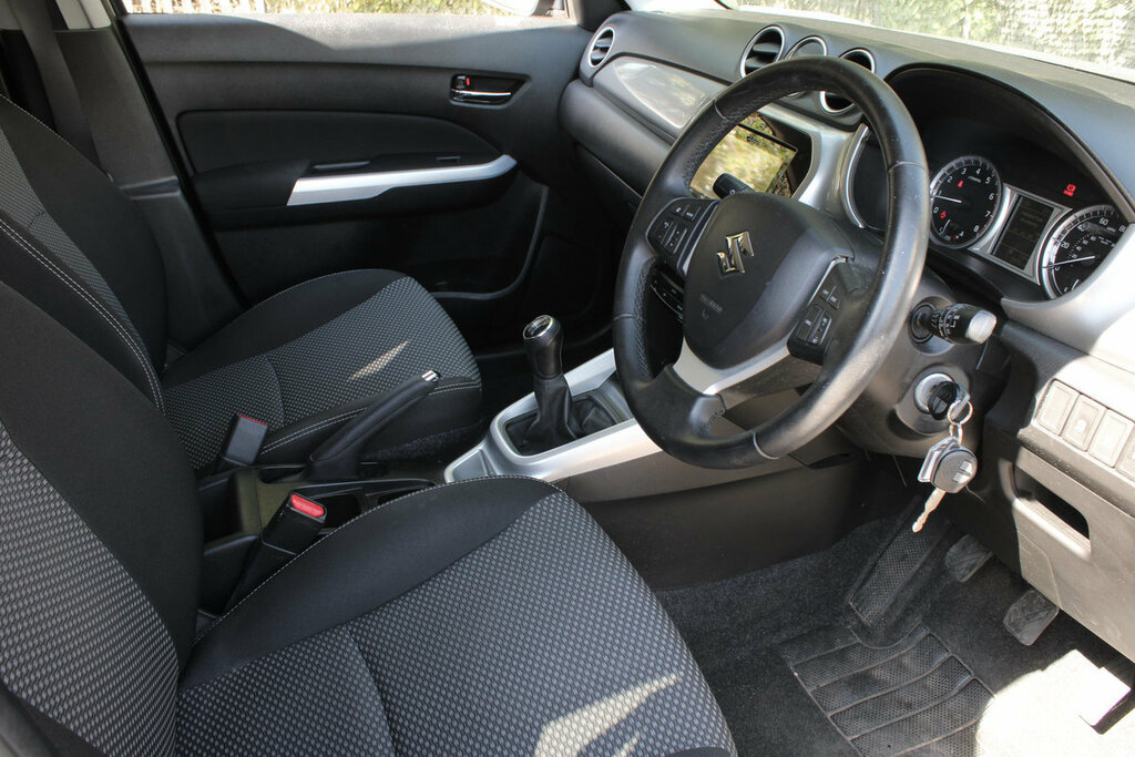 Suzuki Vitara 1.6 Sz-t Suv Euro 6 S S 120 P Black #25