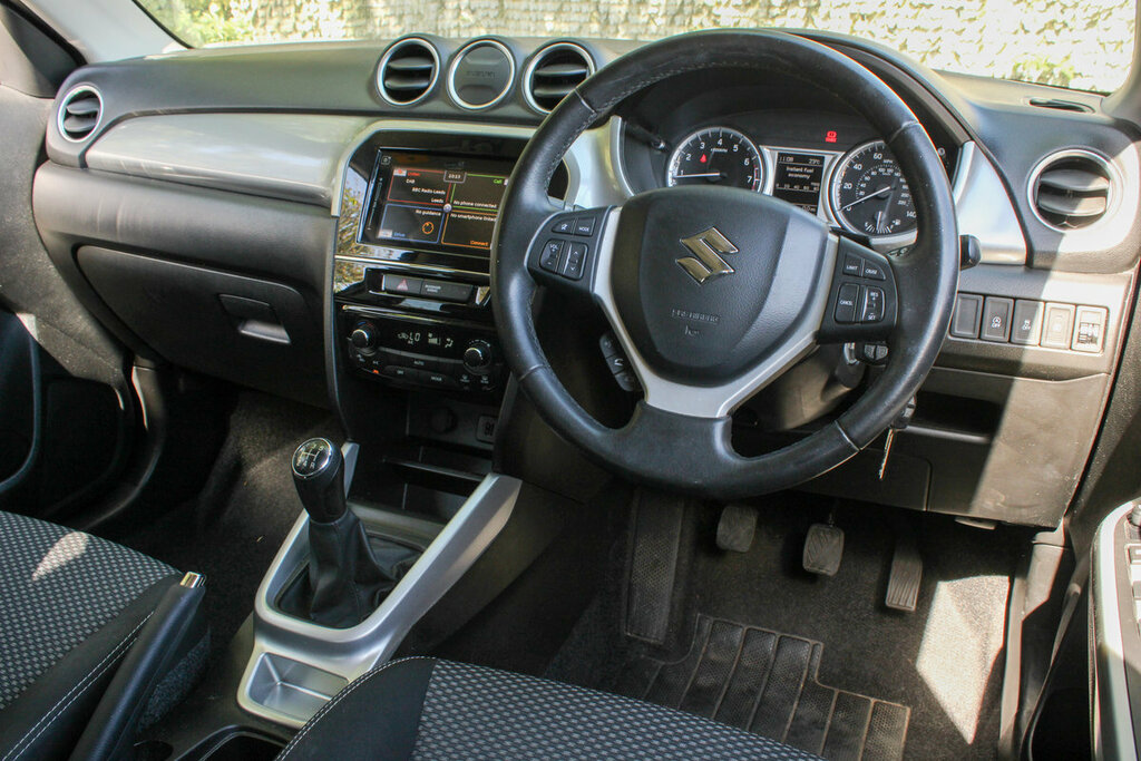 Suzuki Vitara 1.6 Sz-t Suv Euro 6 S S 120 P Black #17