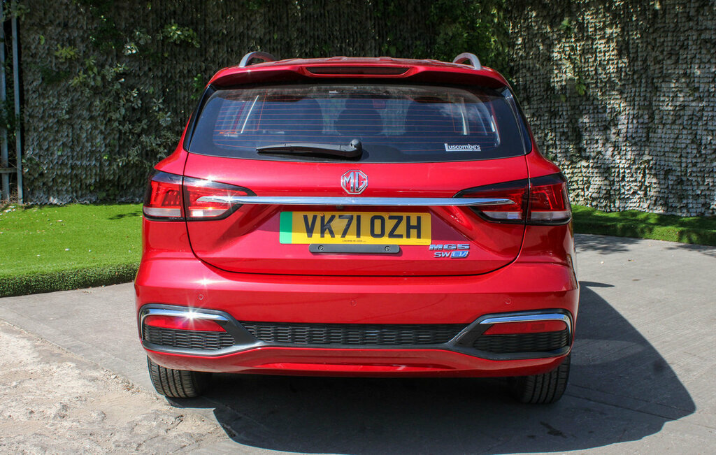 MG MG5 Exclusive Red #5