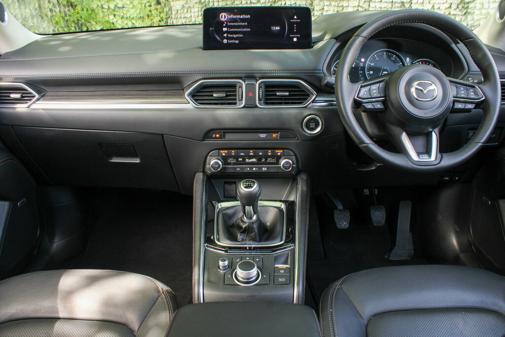 Mazda CX-5 Exclusive-line White #2