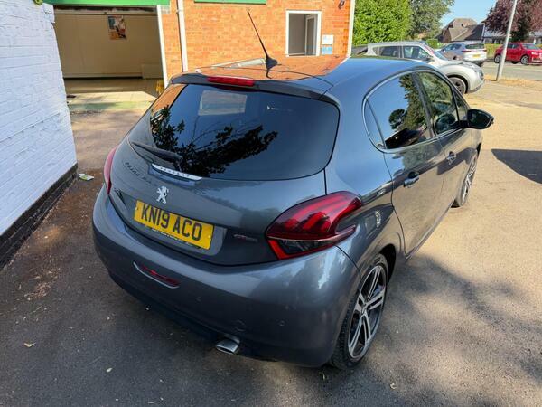 Peugeot 208 Puretech Gpf Gt Line Grey #16