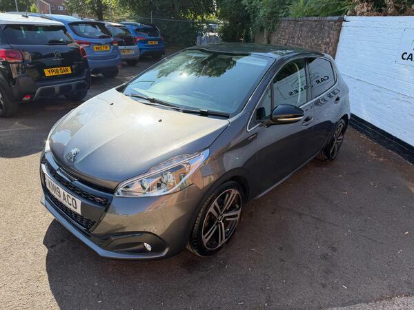Peugeot 208 Puretech Gpf Gt Line Grey #8