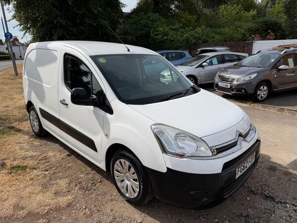 Citroen Berlingo 1.6 Hdi 625 LX L1 Euro 5 White