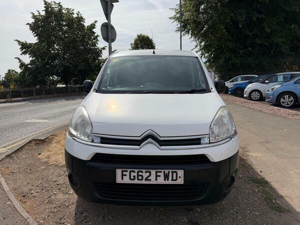 Citroen Berlingo 1.6 Hdi 625 LX L1 Euro 5 White #3