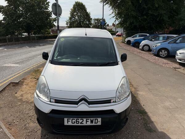 Citroen Berlingo 1.6 Hdi 625 LX L1 Euro 5 White #5