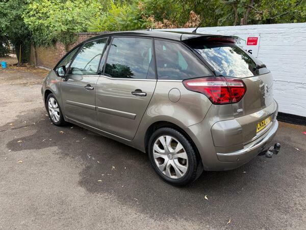 Citroen C4 Picasso Mpv 1.6 Hdi Exclusive Egs6 Euro 5 201212 White #7